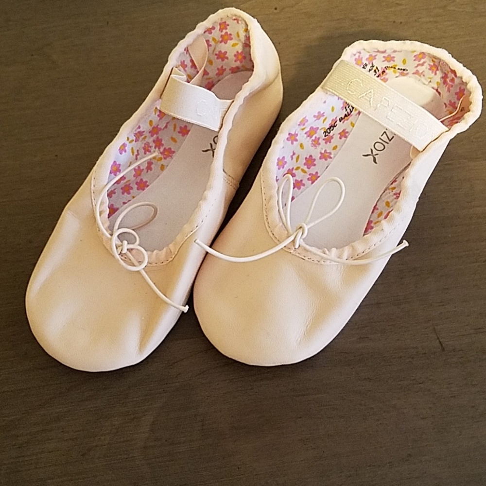 Capezio 12 1/2 ballet Shoes